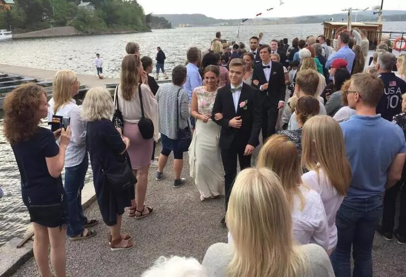 Gustafsbergs Badhotell & Vandrarhem