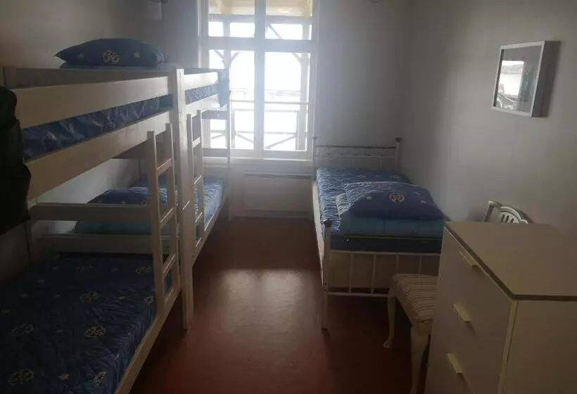 Gustafsbergs Badhotell & Vandrarhem