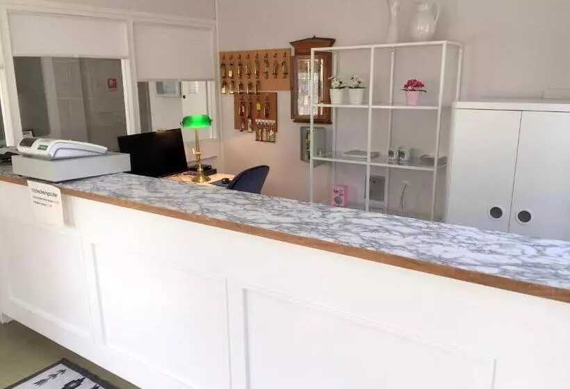 Gustafsbergs Badhotell & Vandrarhem