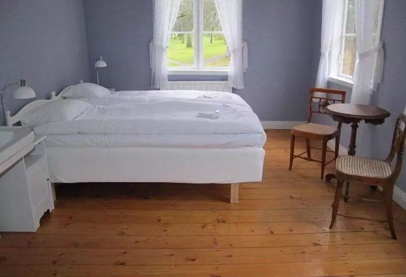 Gustafsbergs Badhotell & Vandrarhem