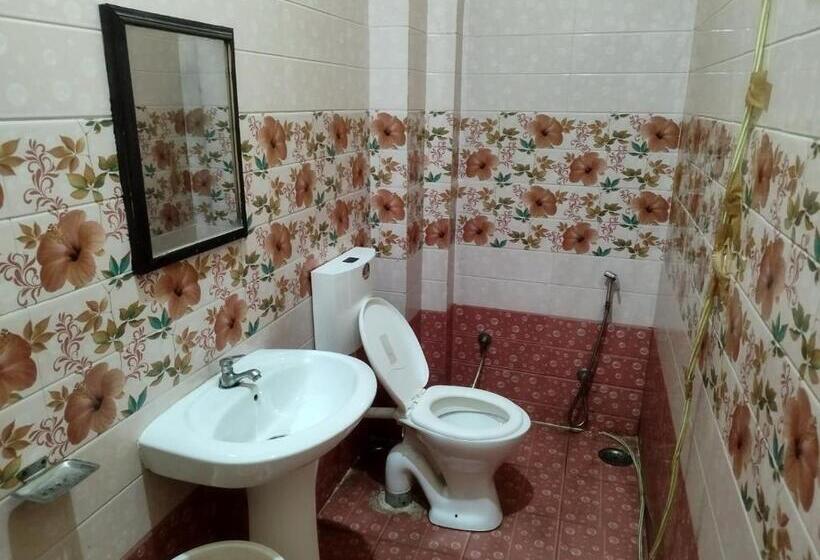 هتل Flagship Prayag Villa