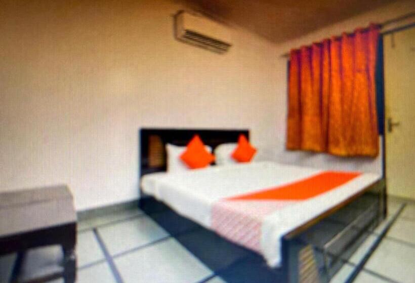 هتل Flagship Prayag Villa