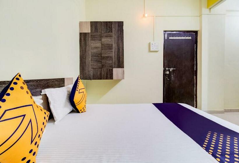 酒店 Spot On 67463 Shiv Residency