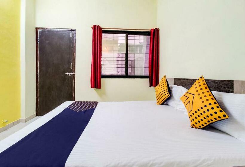 酒店 Spot On 67463 Shiv Residency