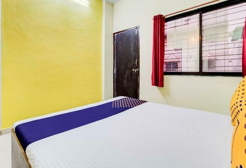 酒店 Spot On 67463 Shiv Residency