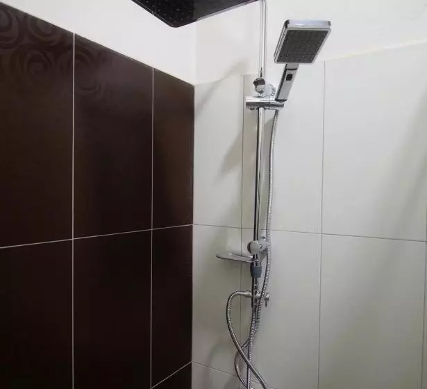 ペンション Villa Elezi 2