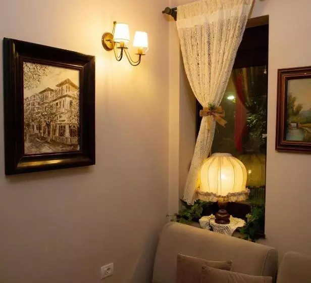 ペンション Villa Elezi 2