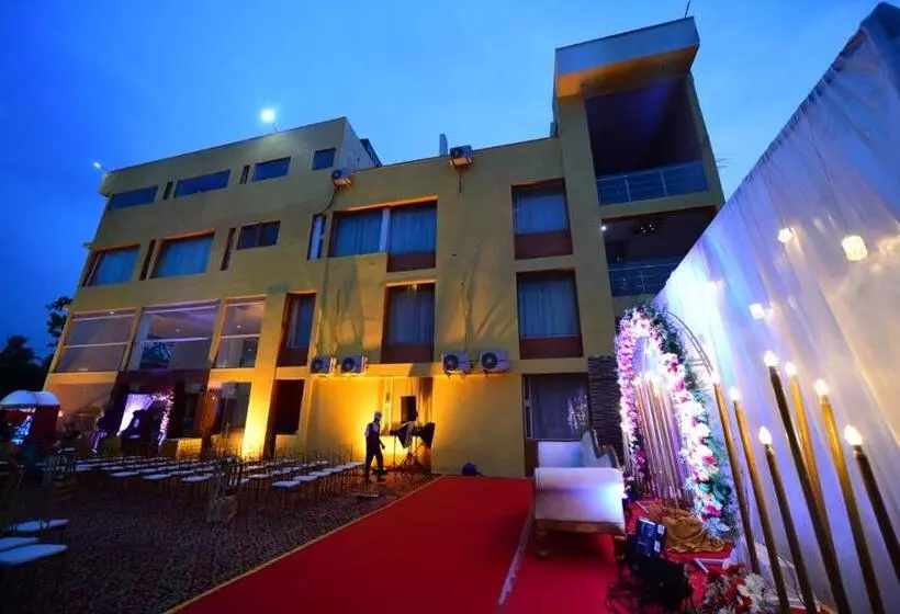 Hotelli Airport Residency Bangalore