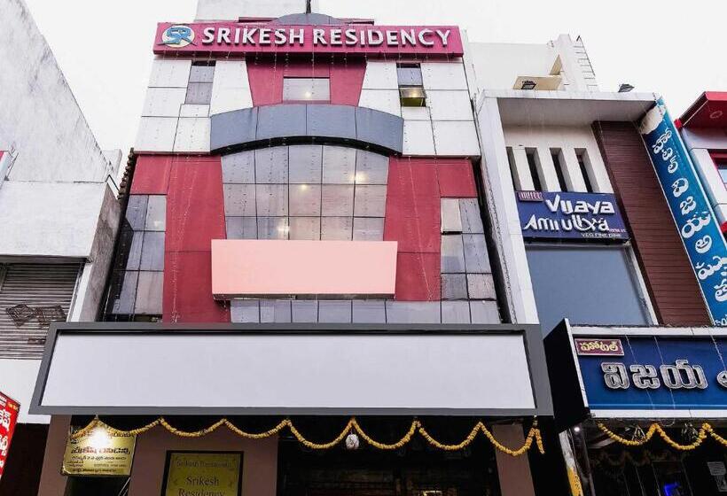 בית מלון כפרי Flagship Srikesh Residency