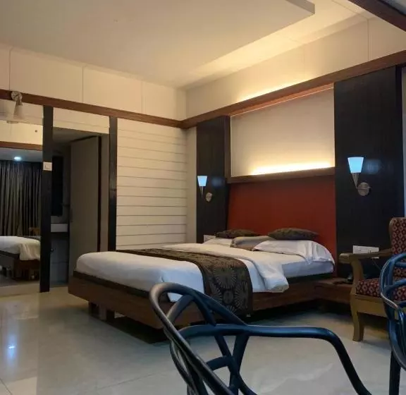 Hotelli Honeybee Resort