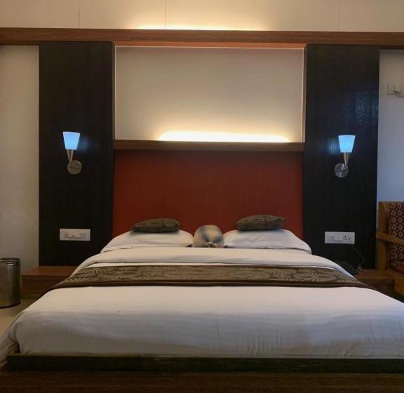 Hotel Honeybee Resort