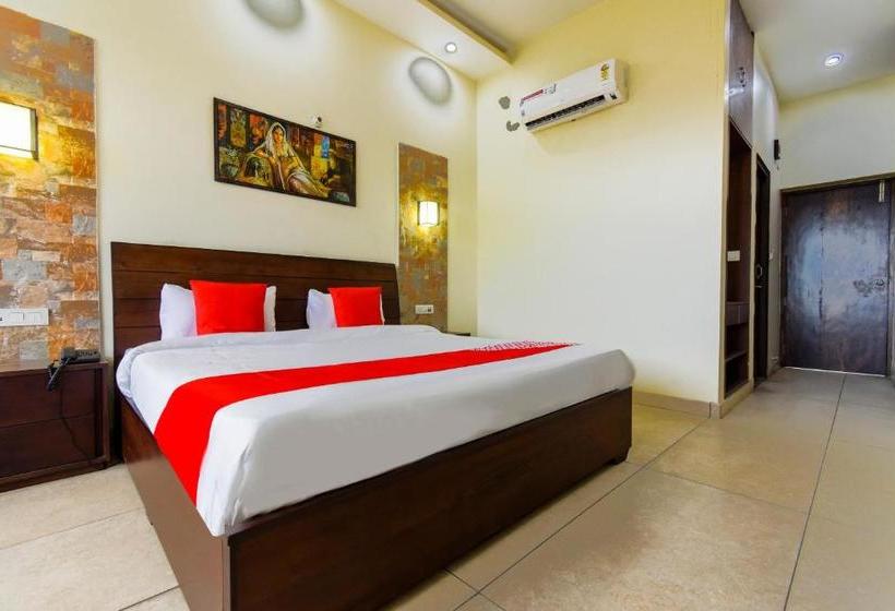 בית מלון כפרי Oyo 47416  Vimal