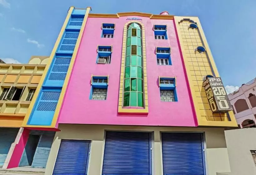 ホテル O Suraj Residency