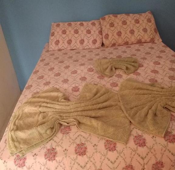 تختخواب و صبحانه Flor Do Pequi