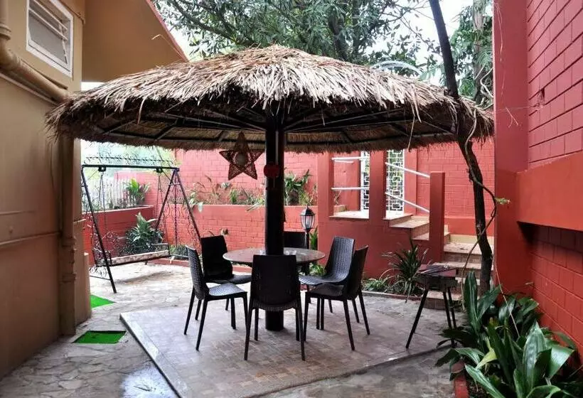 Aamiaismajoitus (B&B) Rock Cliff Home Stay