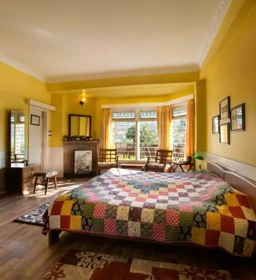 Aamiaismajoitus (B&B) Rock Cliff Home Stay