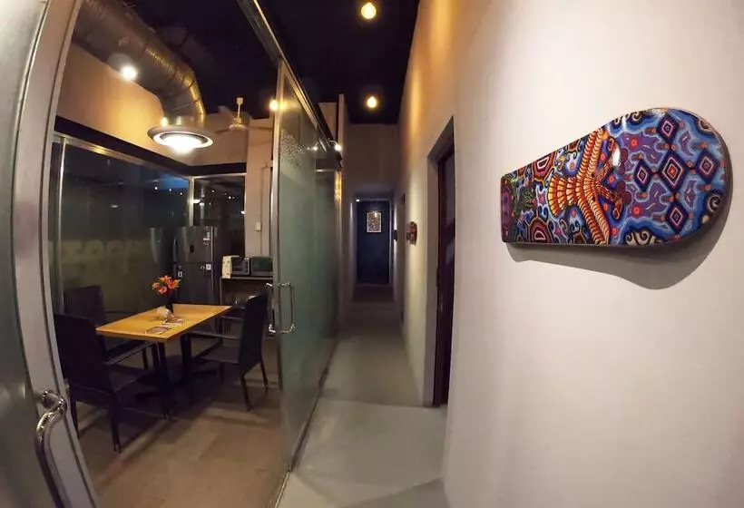 Hostel Auikyani