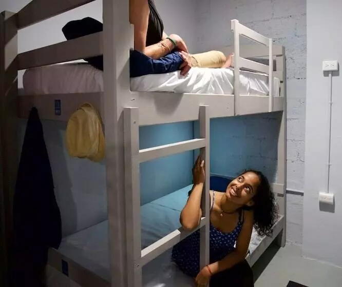 Hostel Auikyani