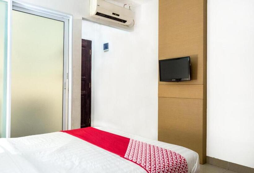 فندق Capital O 664 Romance