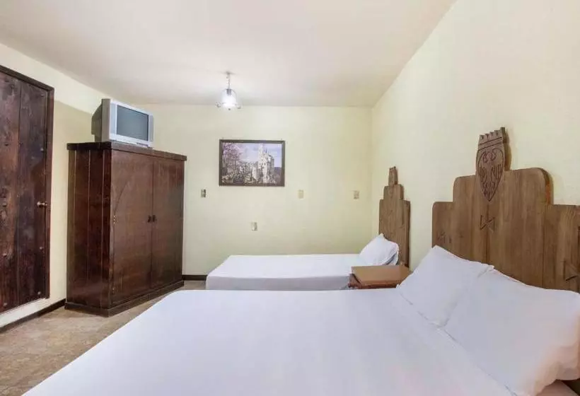 Hotelli Capital O Camelot