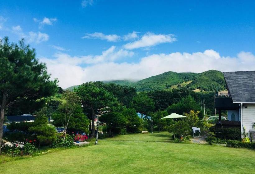 Daegwalnyeong Beauty House Pension