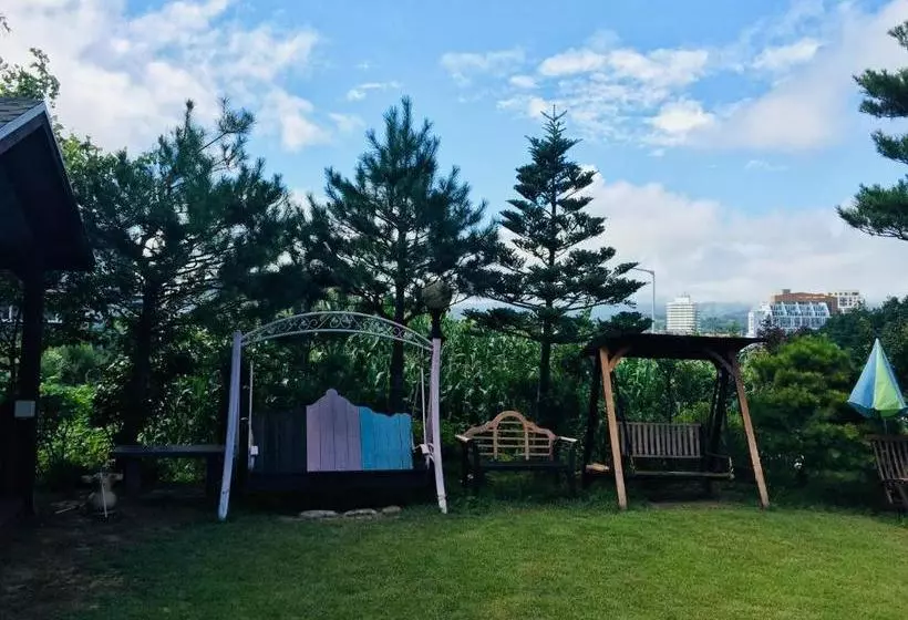 Daegwalnyeong Beauty House Pension