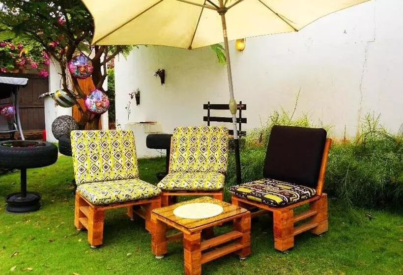 پانسیون La Maison De Canelya