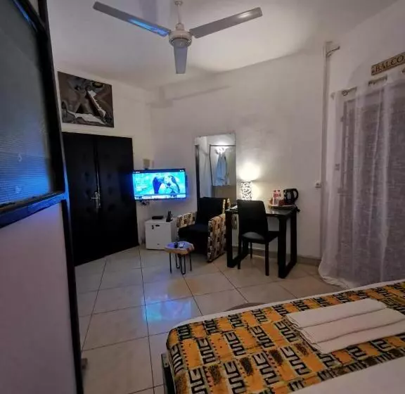 پانسیون La Maison De Canelya