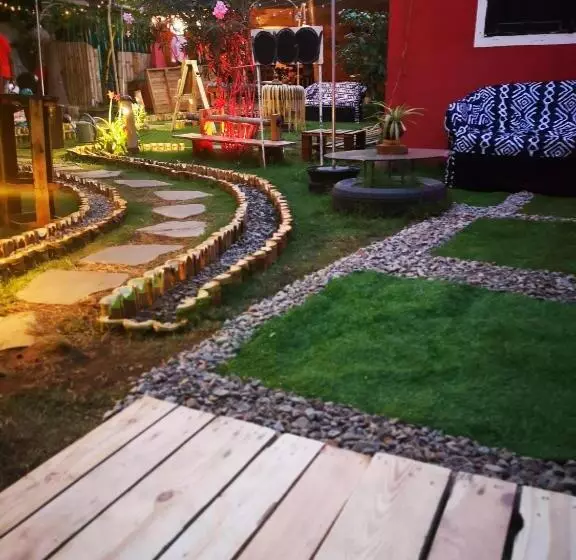 پانسیون La Maison De Canelya