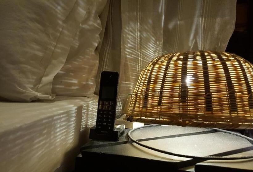 پانسیون La Maison De Canelya