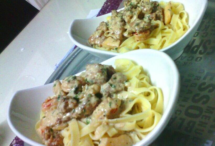 پانسیون La Maison De Canelya