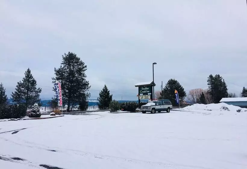 ユースホステル Boulder Creek Inn