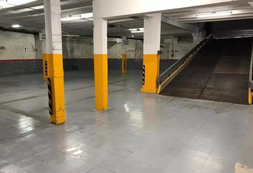 هتل Park Center