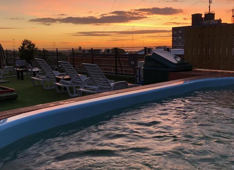 فندق Park Center