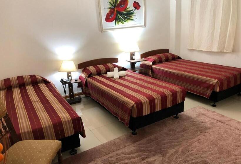 فندق Park Center