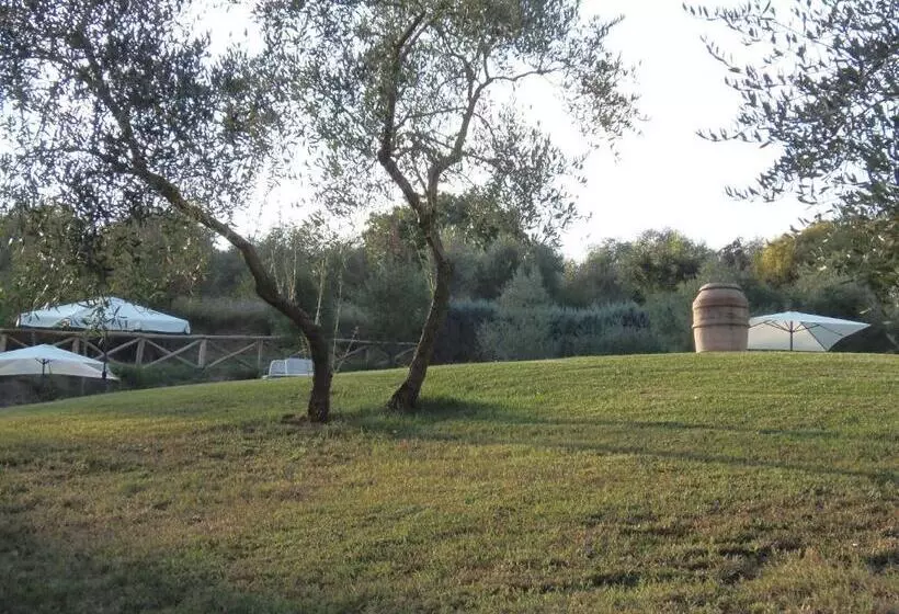 Hotelli Agriturismo La Capacciola