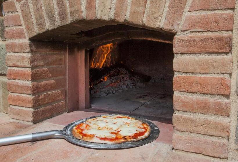 فندق Agriturismo La Capacciola