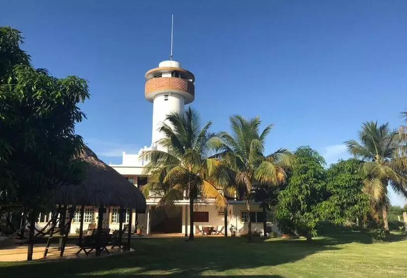 Hotelli Puerto Lobos Dive Camp