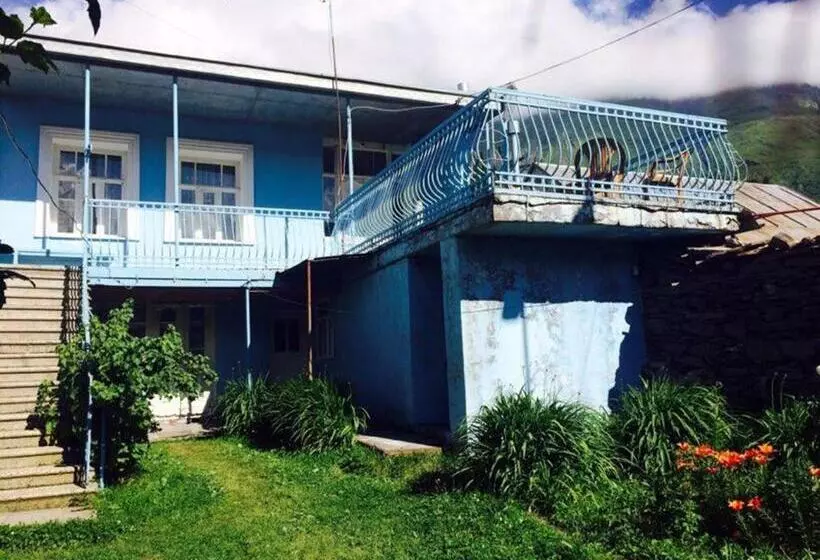 پانسیون Blue Guesthouse