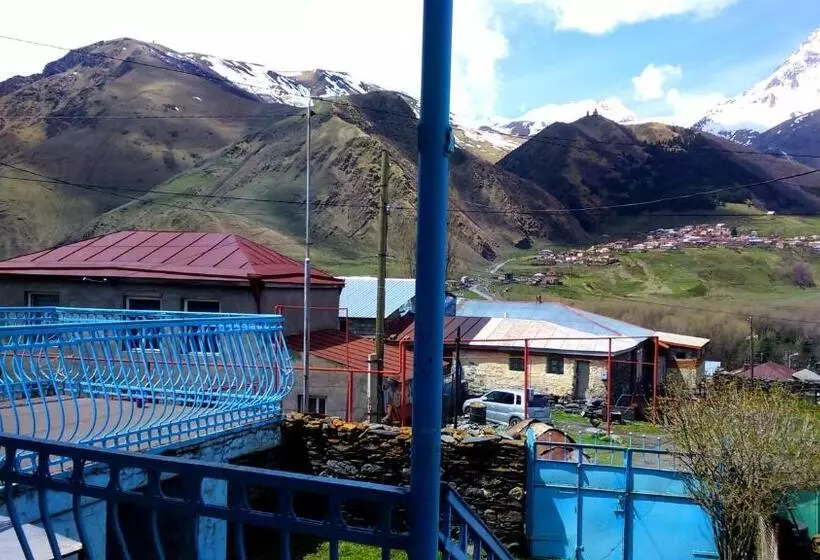 پانسیون Blue Guesthouse