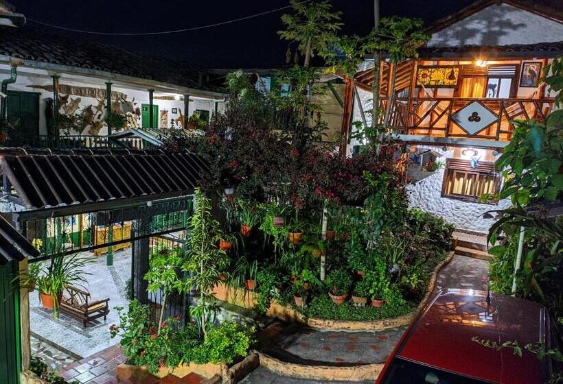 פנסיון Hospedaje El Jardín