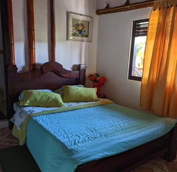 פנסיון Hospedaje El Jardín