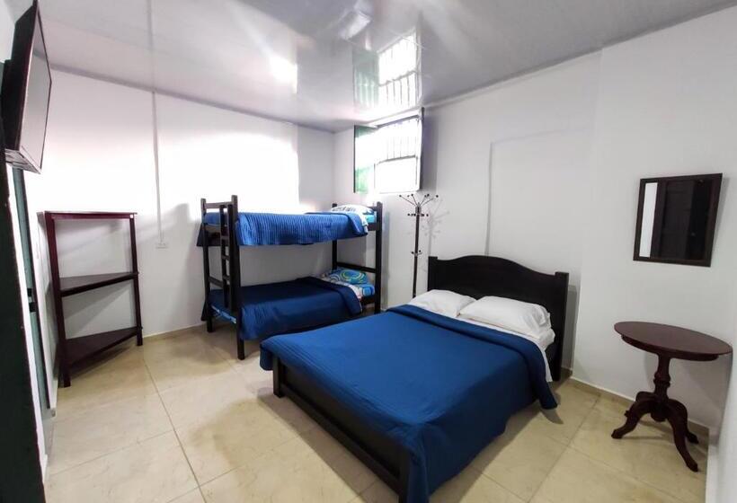 פנסיון Hospedaje El Jardín