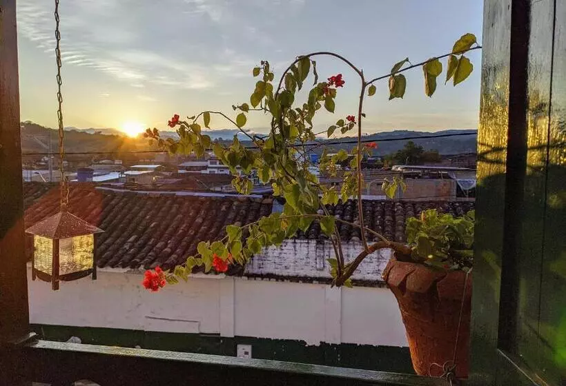 Majatalo Hospedaje El Jardín