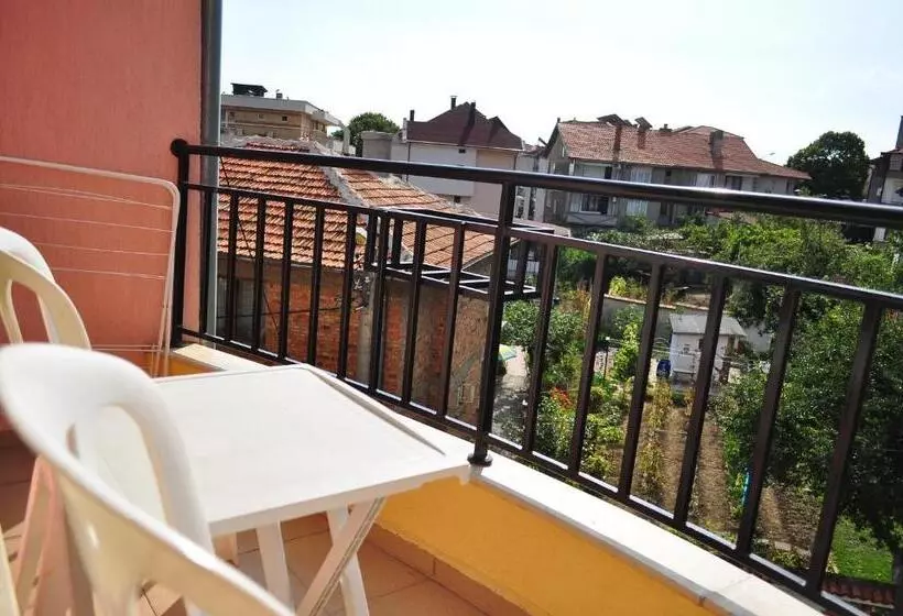 ペンション Family Hotel Daf