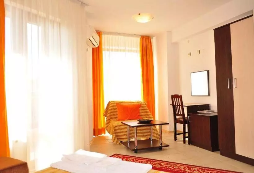 ペンション Family Hotel Daf