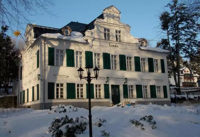 Majatalo Kurheim Haus Linde
