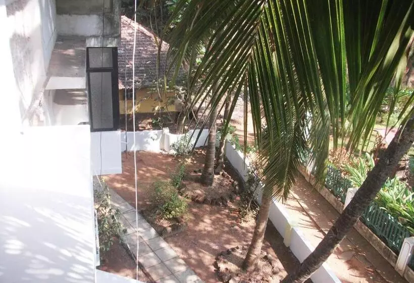 Majatalo Shalom Guest House