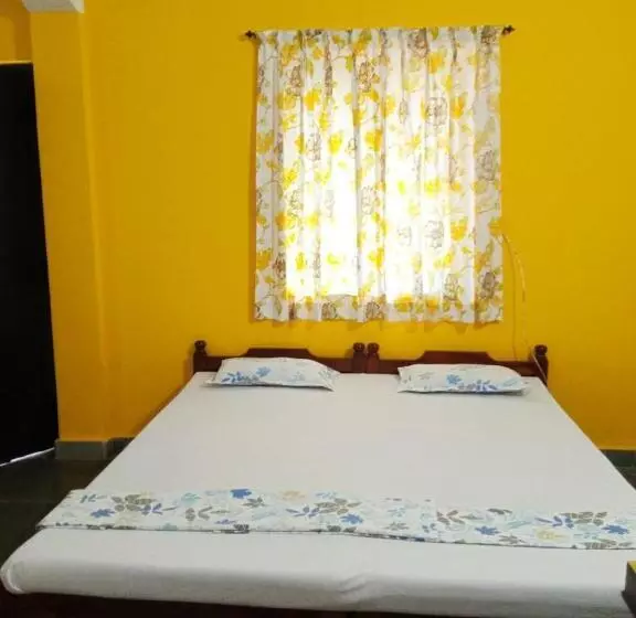 Majatalo Shalom Guest House