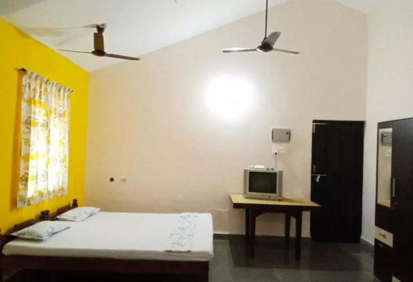 Majatalo Shalom Guest House